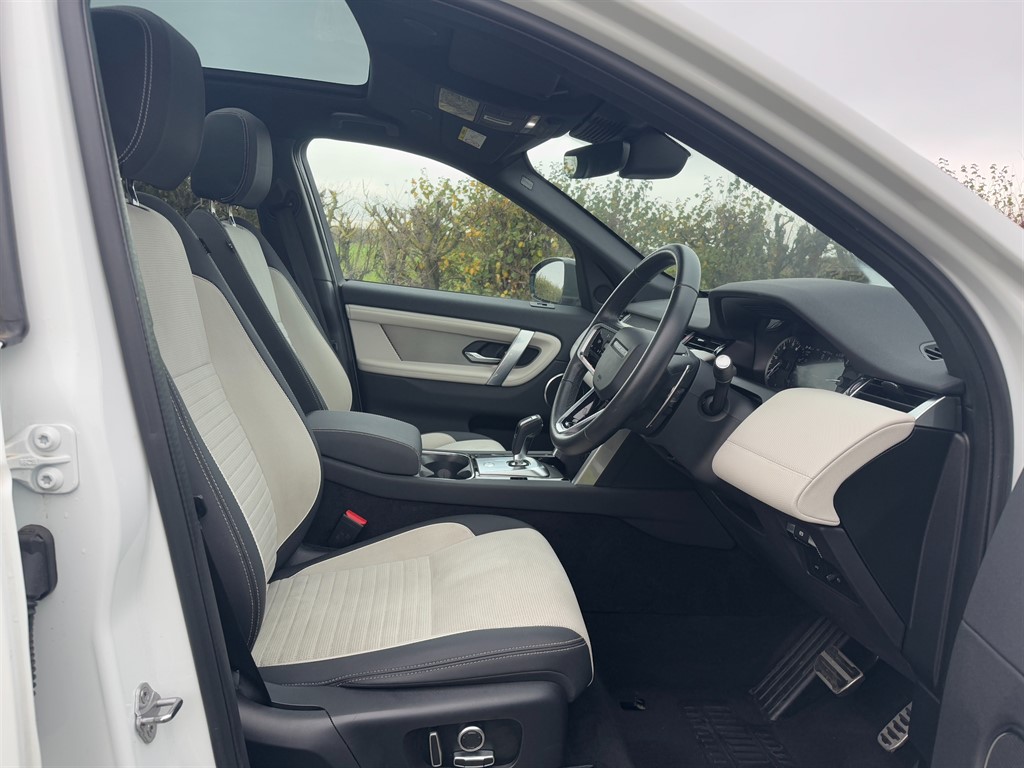 Used Land Rover Discovery Sport 2022 for sale - 76532349: Photo 7