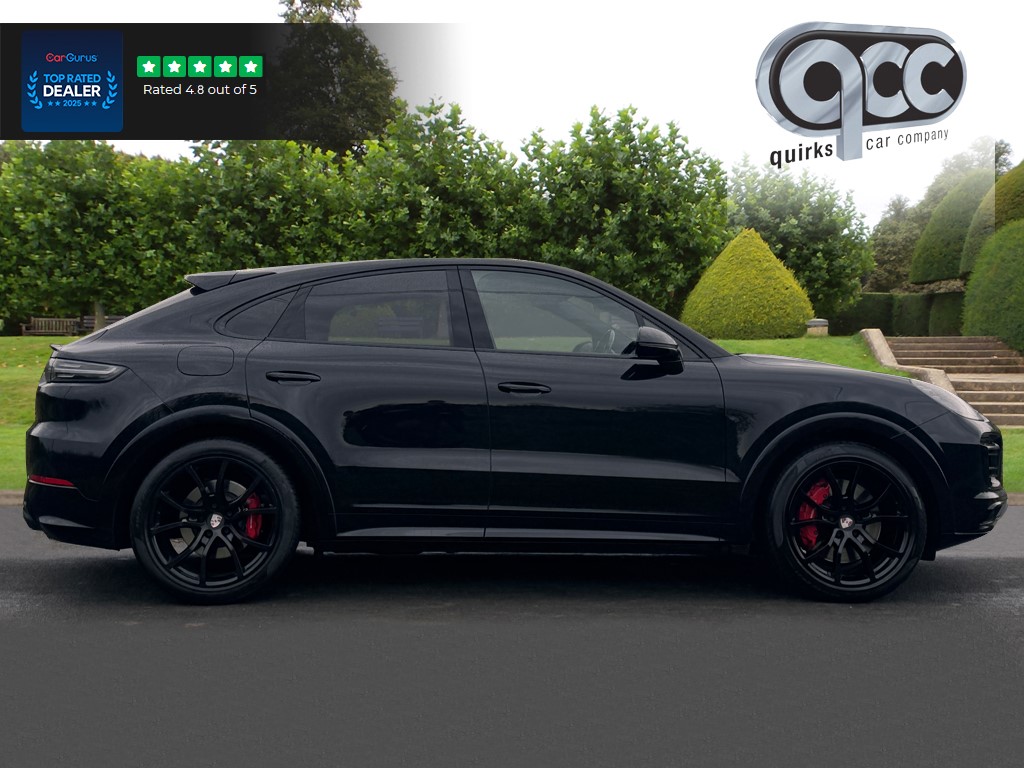 Used Porsche Cayenne 2020 for sale - 76494200: Photo 2