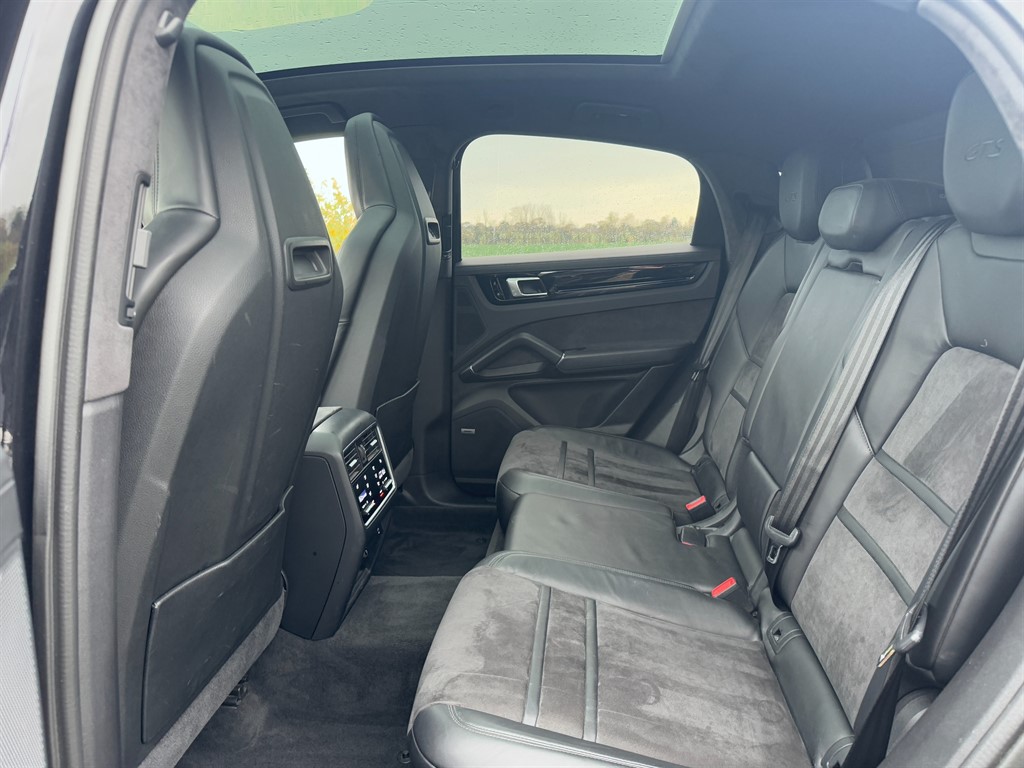 Used Porsche Cayenne 2020 for sale - 76494200: Photo 23