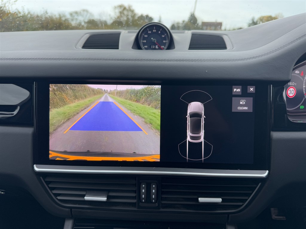 Used Porsche Cayenne 2020 for sale - 76494200: Photo 27