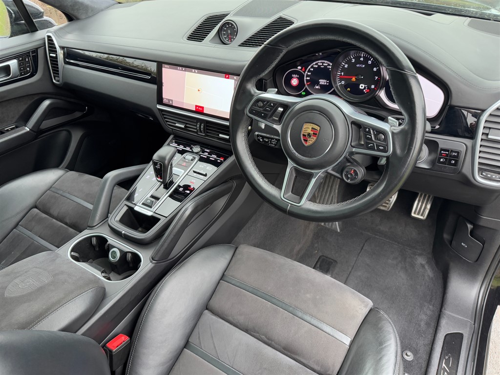 Used Porsche Cayenne 2020 for sale - 76494200: Photo 6
