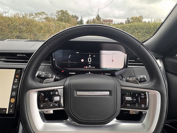 Used Land Rover Range Rover 2024 for sale - 76255141: Photo 11