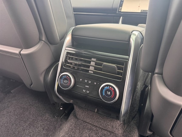 Used Land Rover Range Rover 2024 for sale - 76255141: Photo 19