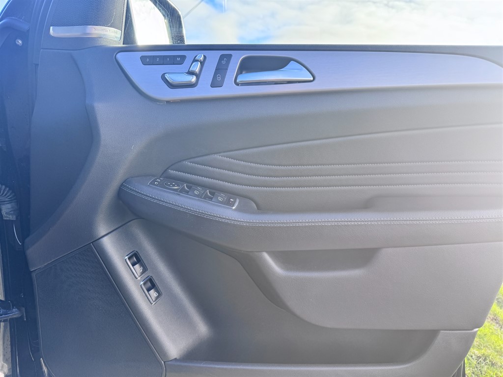 Used Mercedes-Benz GLE 2018 for sale - 76640620: Photo 23