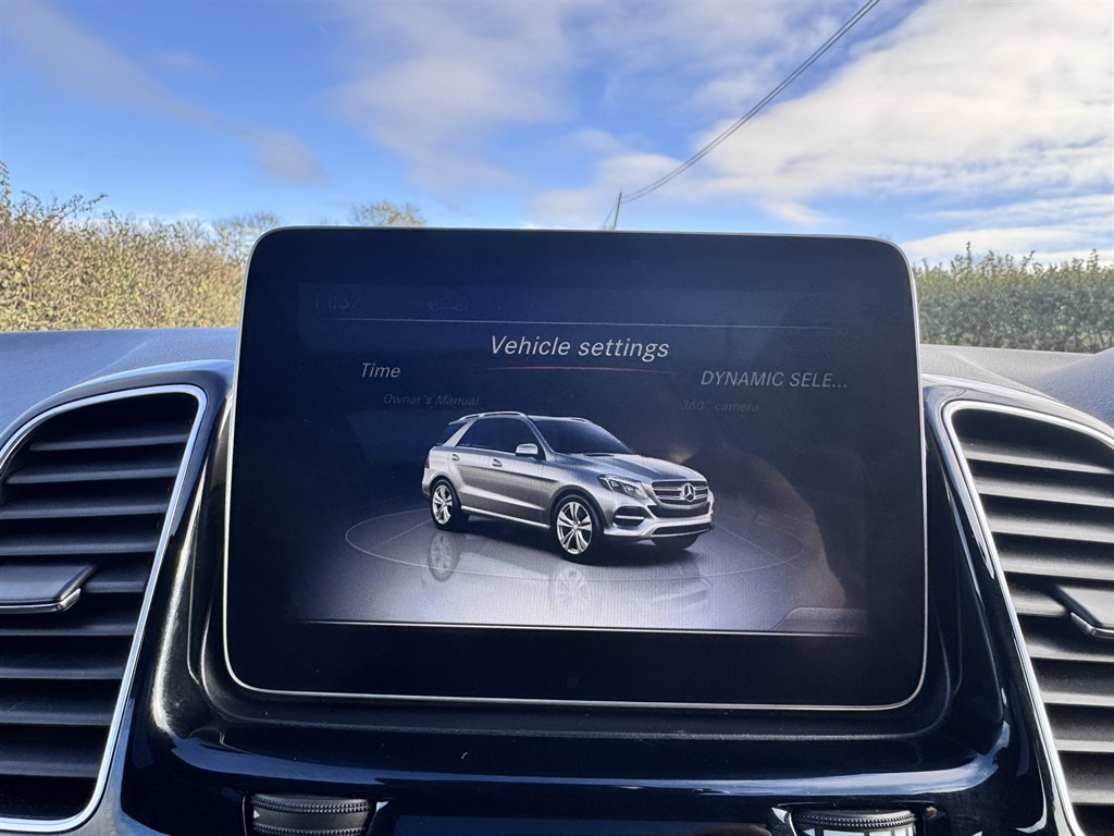 Used Mercedes-Benz GLE 2018 for sale - 76640620: Photo 30