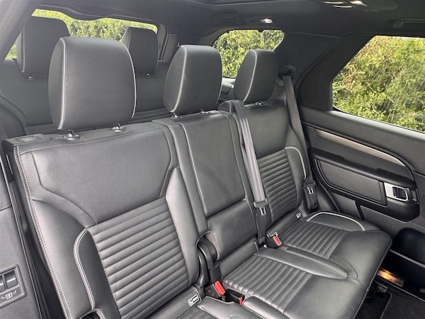 Used Land Rover Discovery 2019 for sale - 75663074: Photo 16