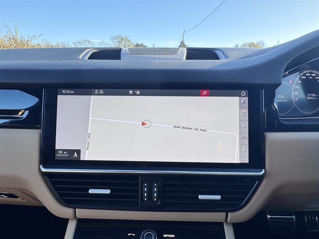 Used Porsche Cayenne 2018 for sale - 76628507: Photo 20