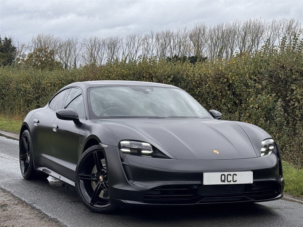 Used Porsche Taycan 2020 for sale - 76438275: Photo 1