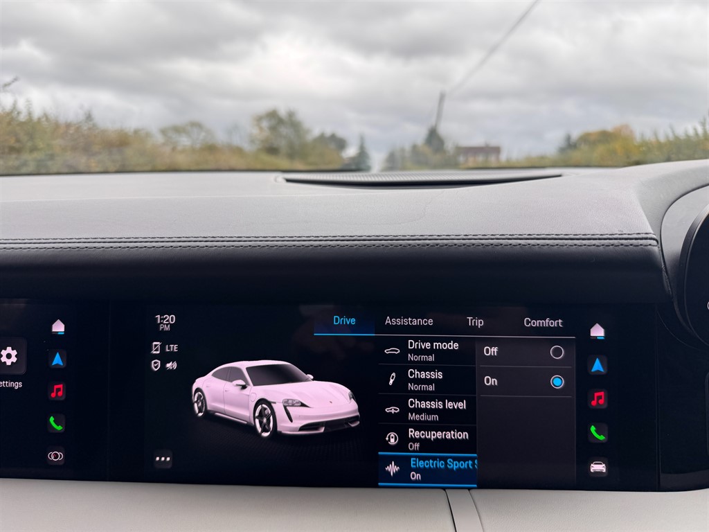 Used Porsche Taycan 2020 for sale - 76438275: Photo 23