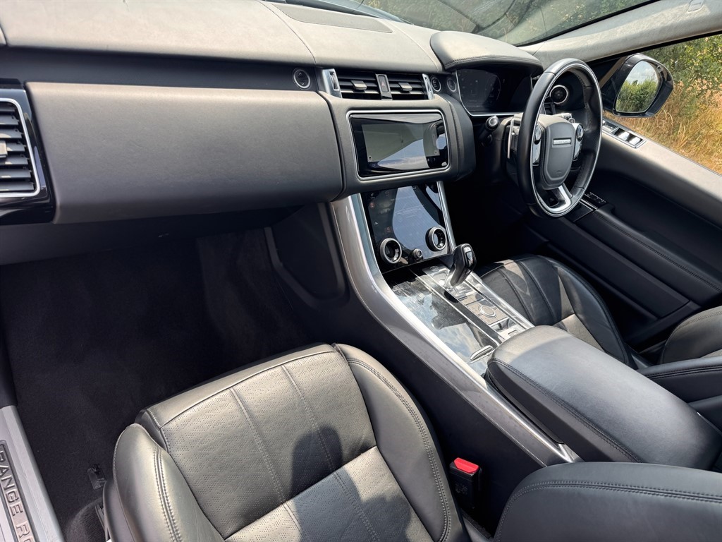 Used Land Rover Range Rover Sport 2018 for sale - 76265755: Photo 13