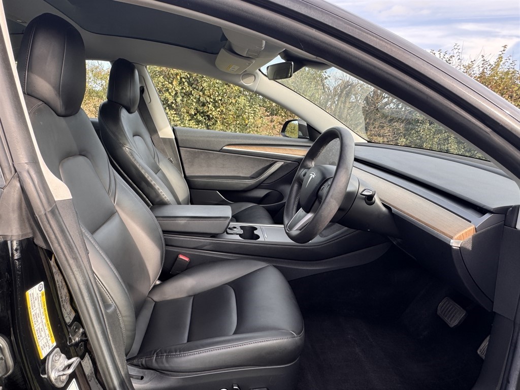 Used Tesla Model 3 2022 for sale - 76302556: Photo 8