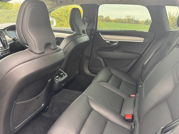 Used Volvo V90 2023 for sale - 76240974: Photo 17