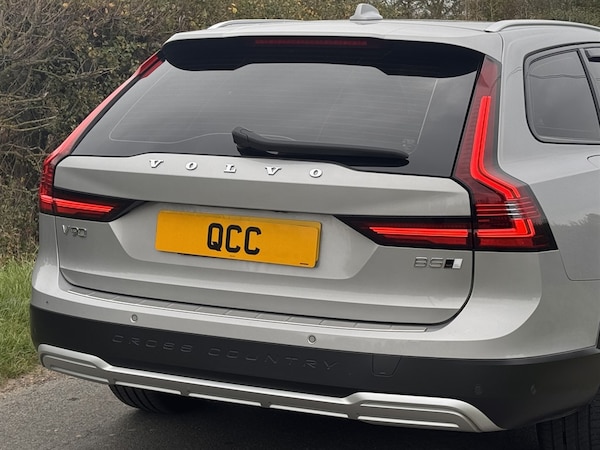 Used Volvo V90 2023 for sale - 76240974: Photo 33