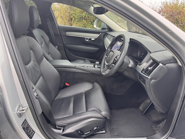 Used Volvo V90 2023 for sale - 76240974: Photo 7