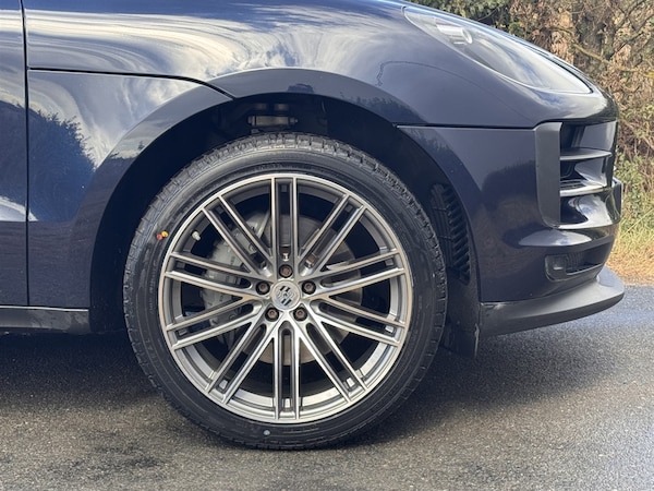 Used Porsche Macan 2020 for sale - 75653163: Photo 30