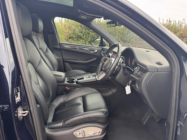 Used Porsche Macan 2020 for sale - 75653163: Photo 7