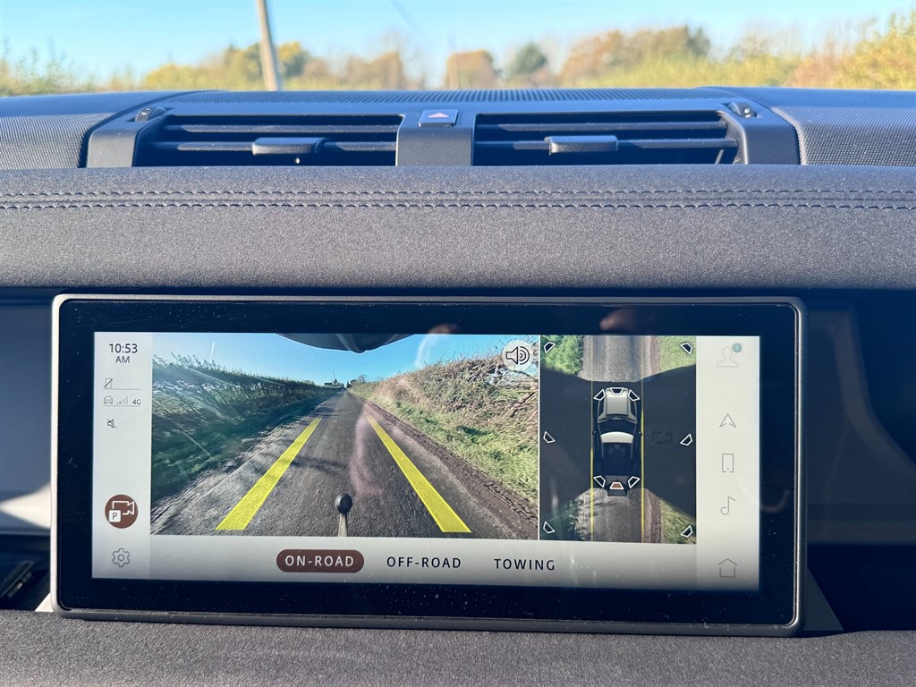 Used Land Rover Defender 2021 for sale - 76652886: Photo 15