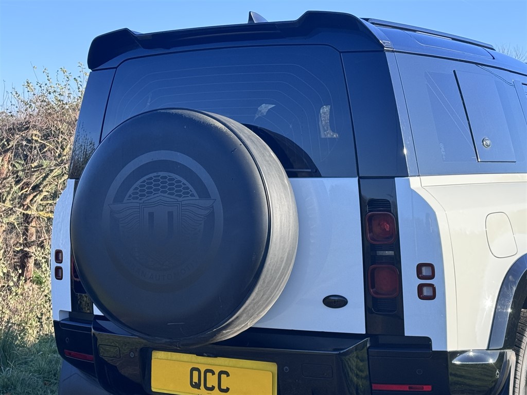 Used Land Rover Defender 2021 for sale - 76652886: Photo 28