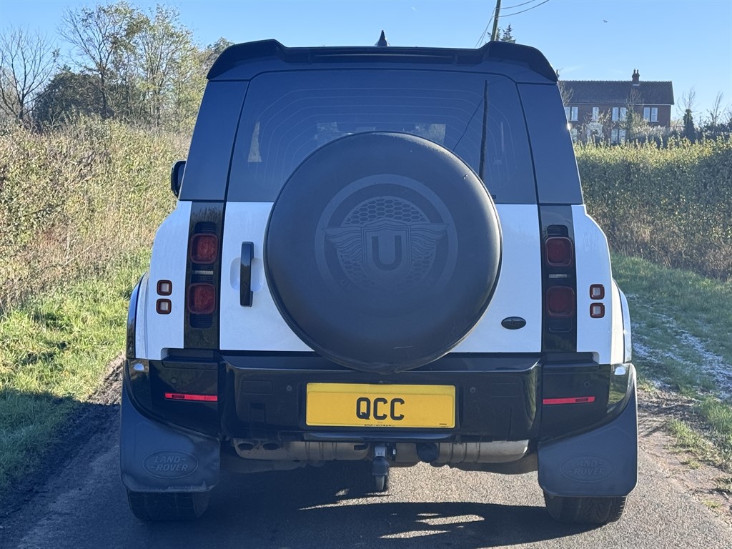 Used Land Rover Defender 2021 for sale - 76652886: Photo 5