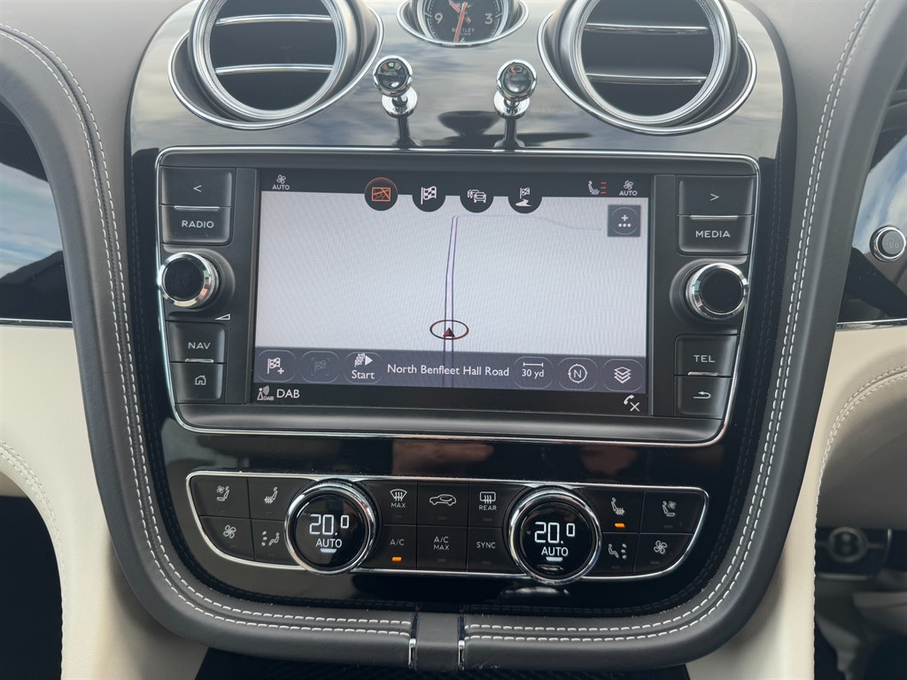 Used Bentley Bentayga 2019 for sale - 76466634: Photo 12