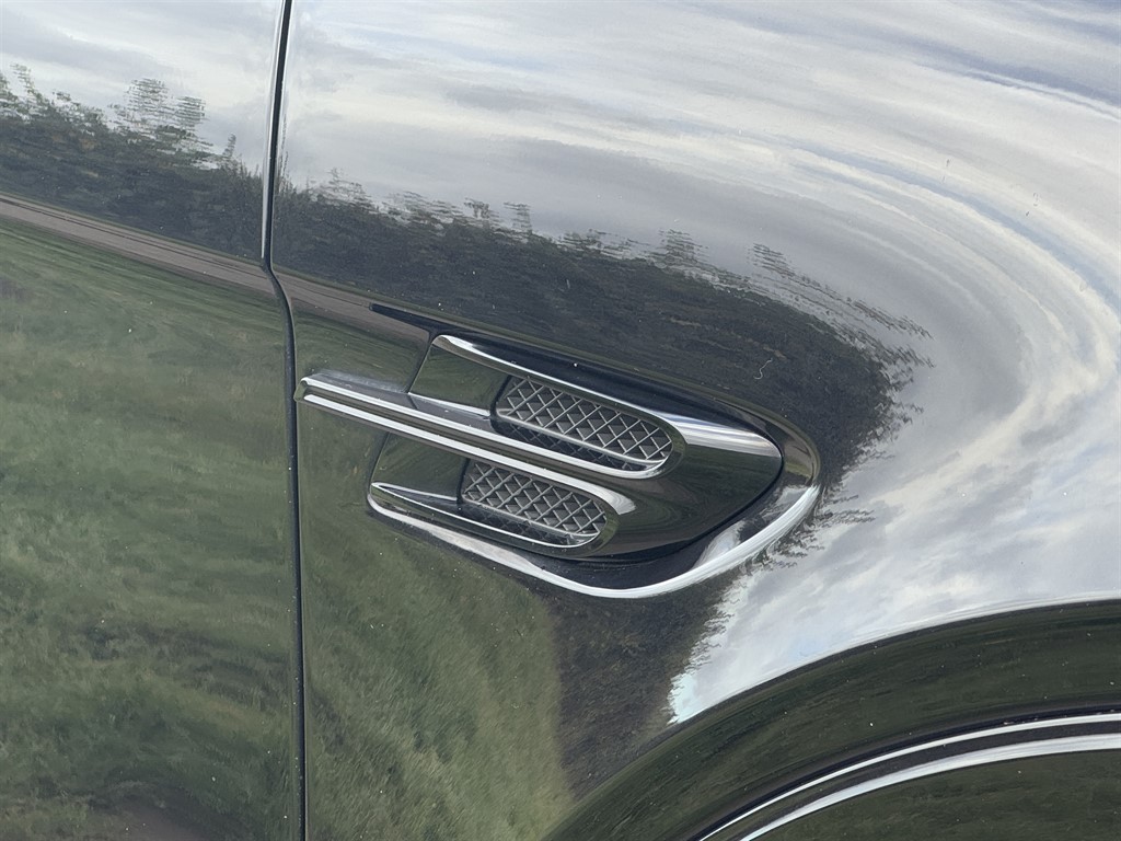 Used Bentley Bentayga 2019 for sale - 76466634: Photo 32