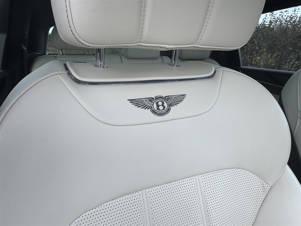 Used Bentley Bentayga 2019 for sale - 76466634: Photo 9