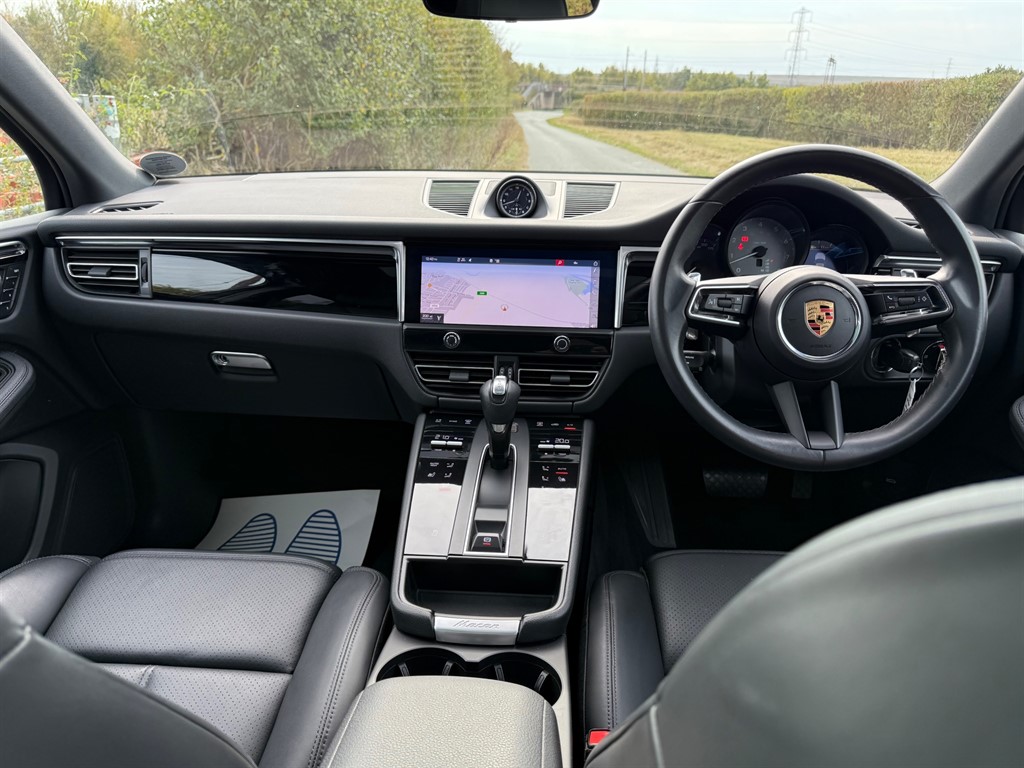 Used Porsche Macan 2022 for sale - 76131019: Photo 10