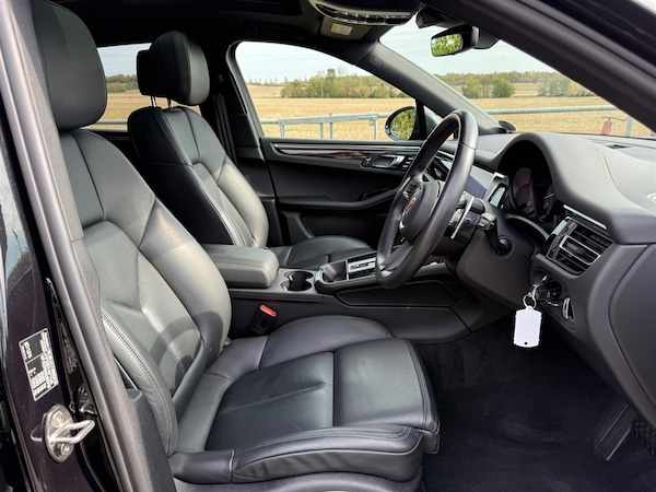 Used Porsche Macan 2022 for sale - 76131019: Photo 8