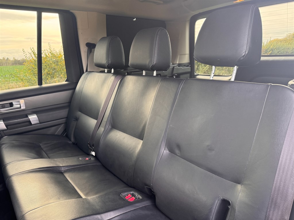 Used Land Rover Discovery 2015 for sale - 76415440: Photo 19