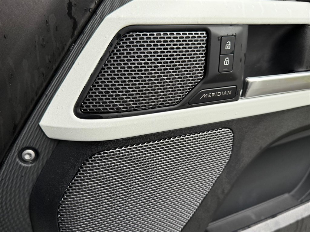 Used Land Rover Defender 90 2022 for sale - 76580403: Photo 14