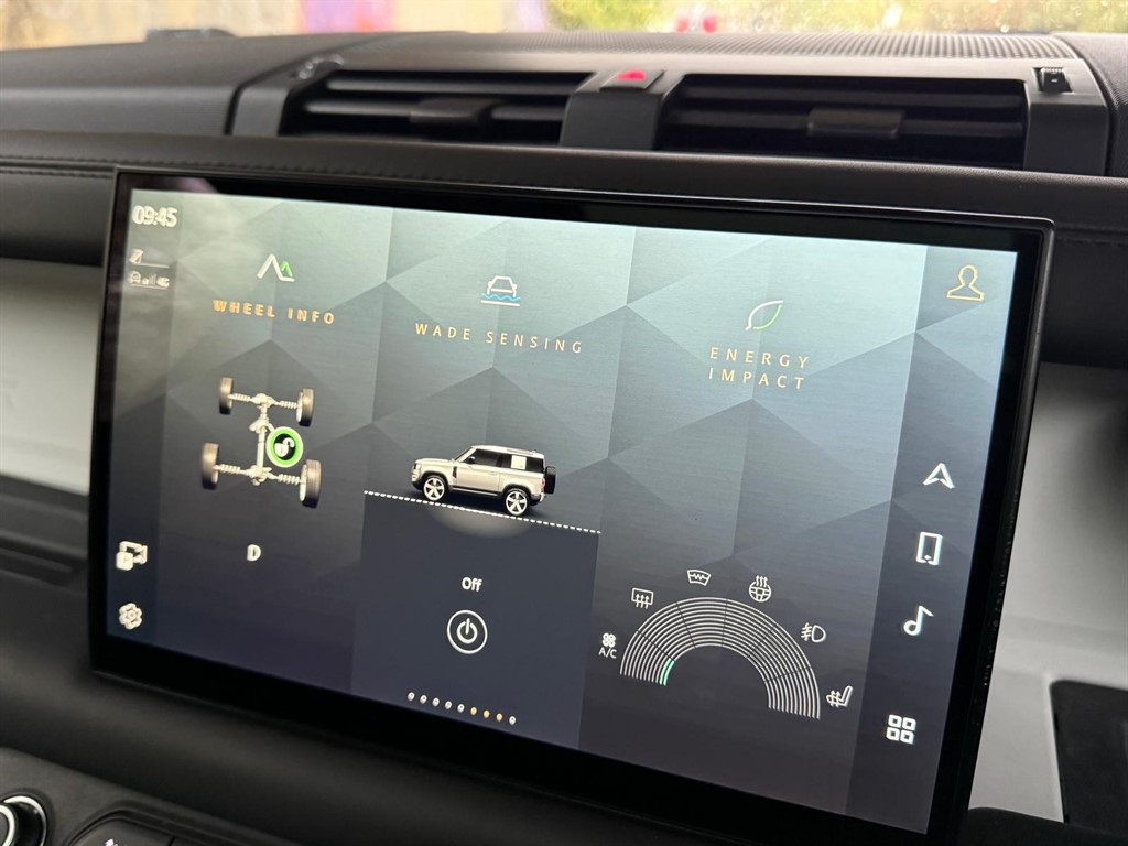 Used Land Rover Defender 90 2022 for sale - 76580403: Photo 18