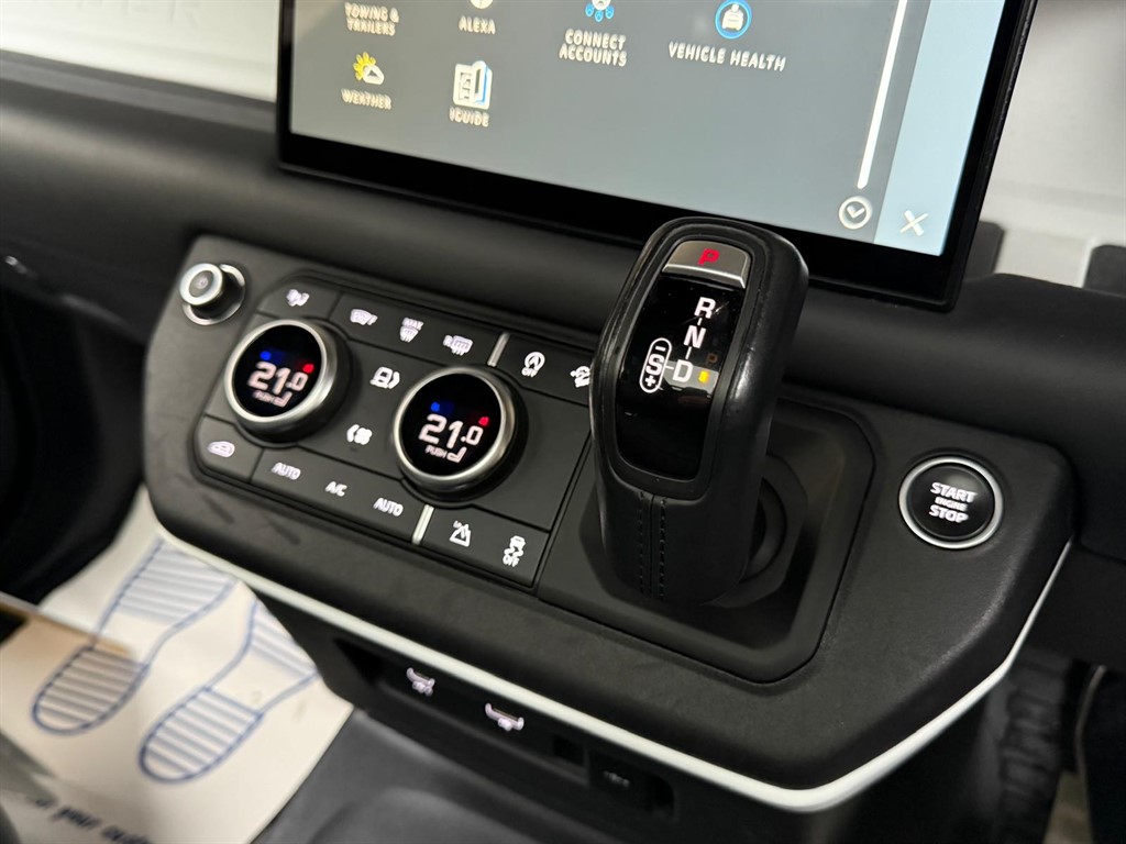 Used Land Rover Defender 90 2022 for sale - 76580403: Photo 22