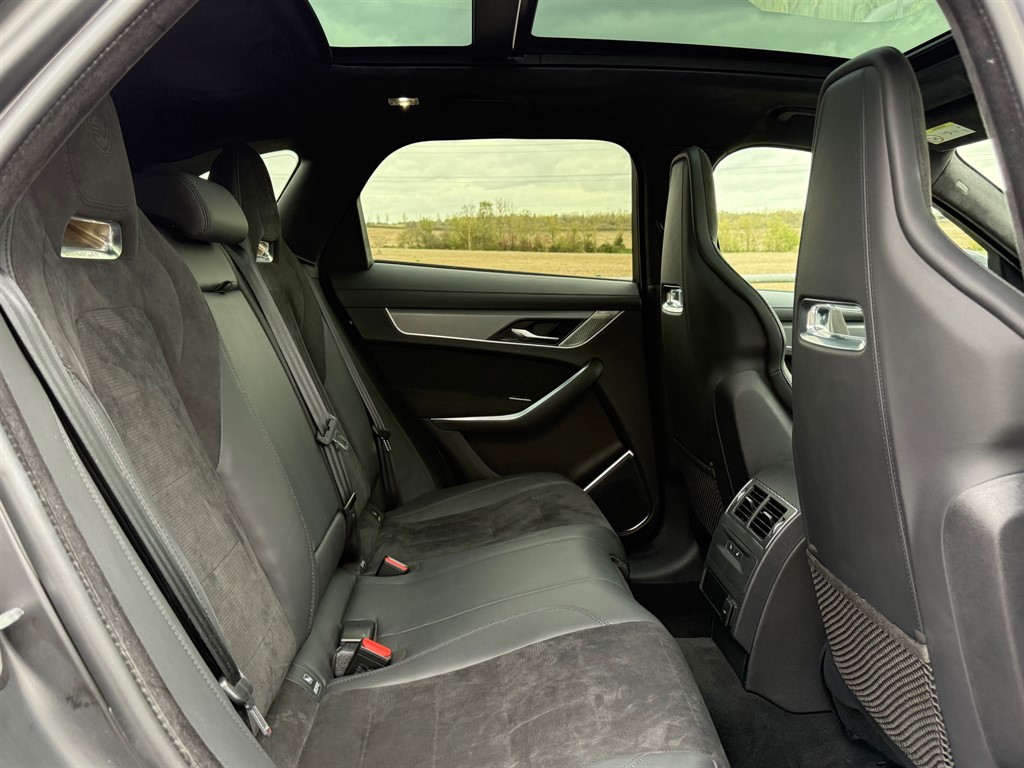 Used Jaguar F-Pace 2022 for sale - 76390316: Photo 14