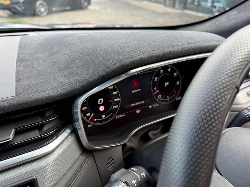 Used Jaguar F-Pace 2022 for sale - 76390316: Photo 17