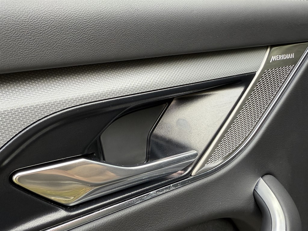 Used Jaguar F-Pace 2022 for sale - 76390316: Photo 22