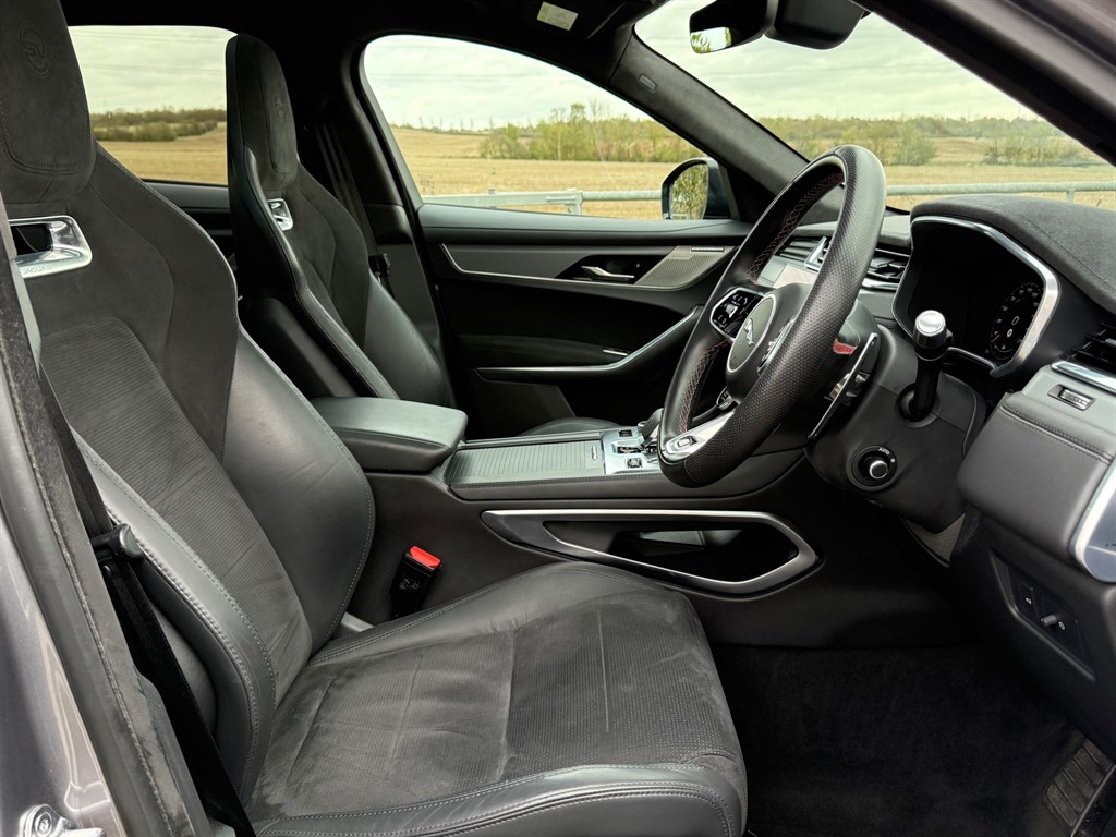 Used Jaguar F-Pace 2022 for sale - 76390316: Photo 7