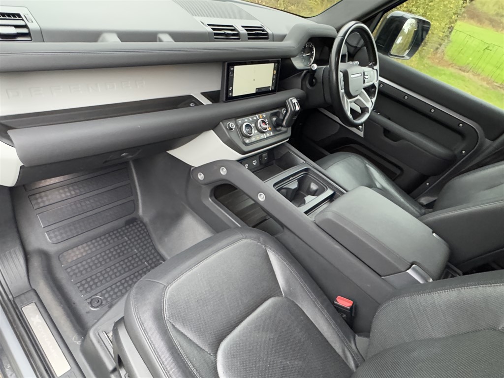 Used Land Rover Defender 2022 for sale - 76580383: Photo 15