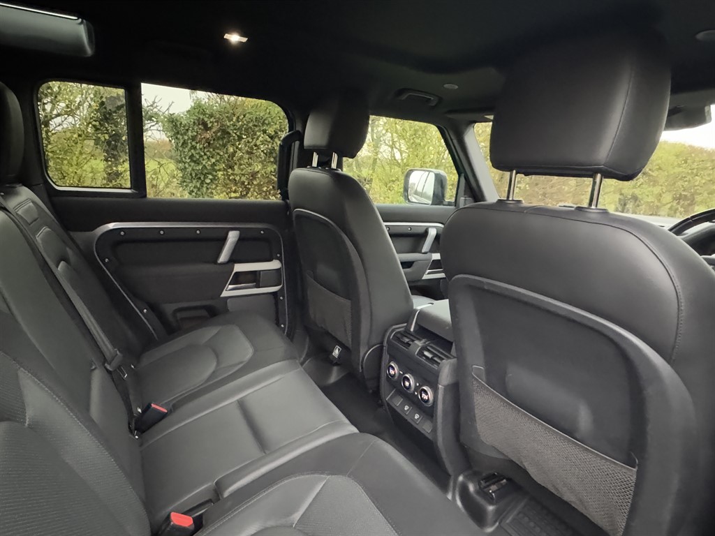 Used Land Rover Defender 2022 for sale - 76580383: Photo 19