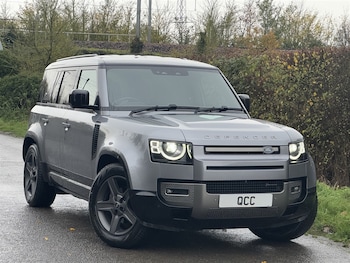 Used Land Rover Defender 2022 for sale - 76580383: Photo
