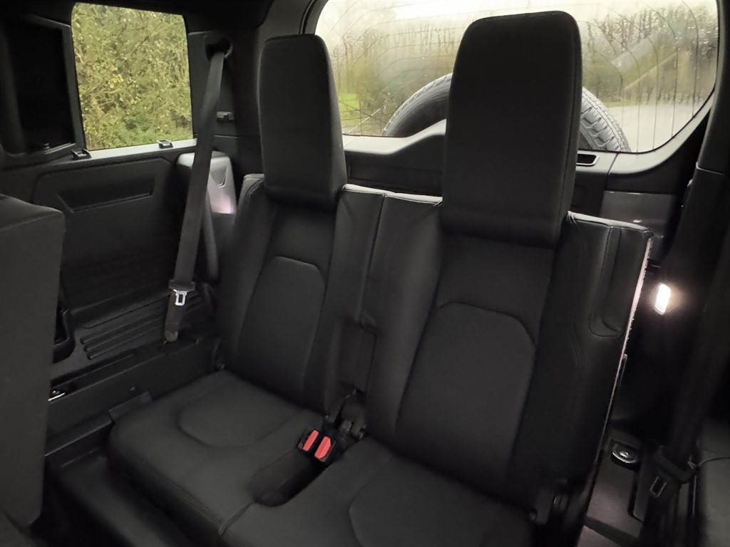 Used Land Rover Defender 2022 for sale - 76580383: Photo 24