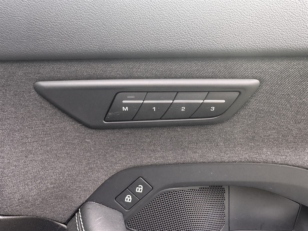 Used Jaguar E-Pace 2021 for sale - 76557108: Photo 23