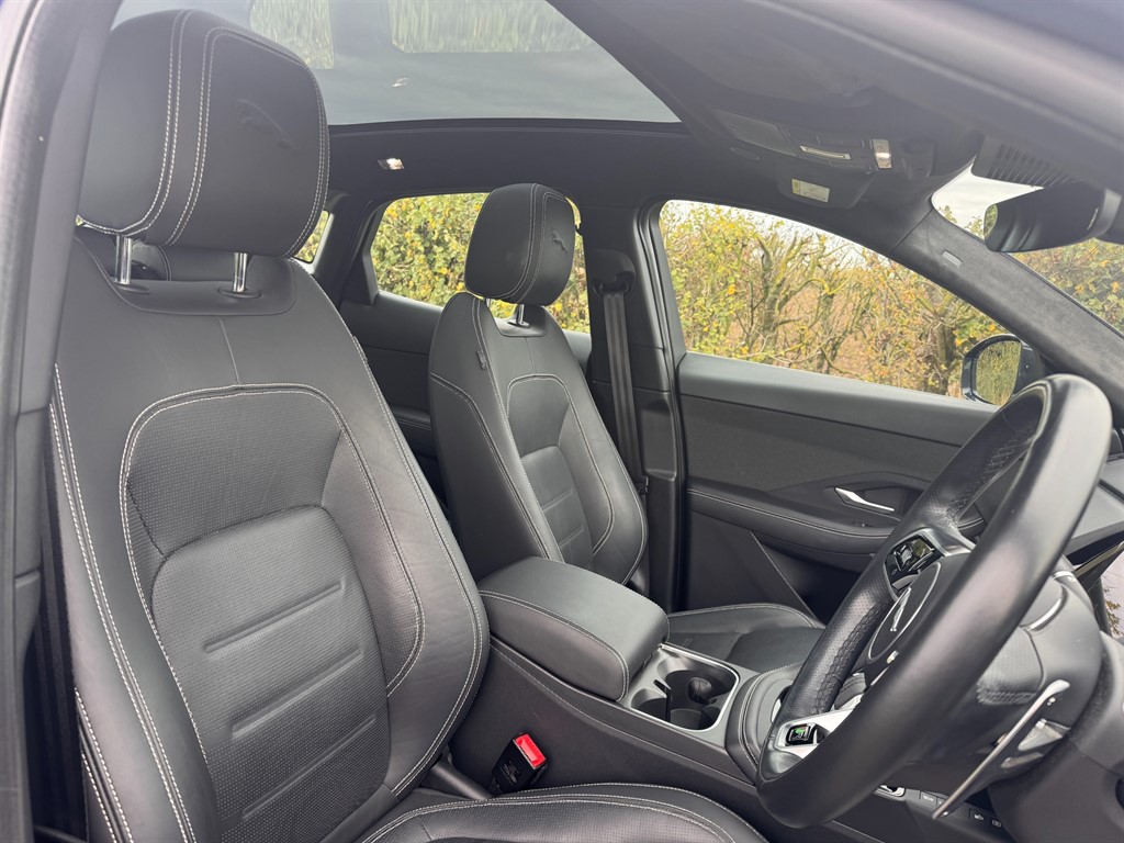 Used Jaguar E-Pace 2021 for sale - 76557108: Photo 8