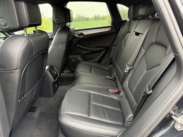 Used Porsche Macan 2019 for sale - 76130993: Photo 12