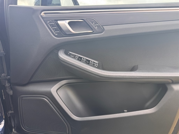 Used Porsche Macan 2019 for sale - 75571975: Photo 20
