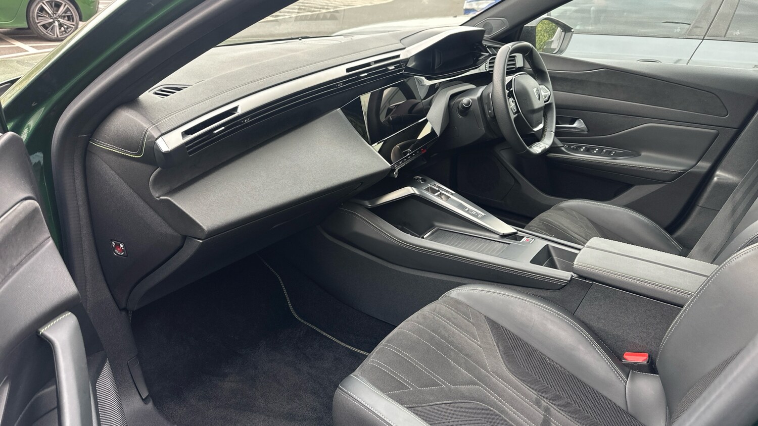 Used Peugeot 308 2022 for sale - 77825807: Photo 12