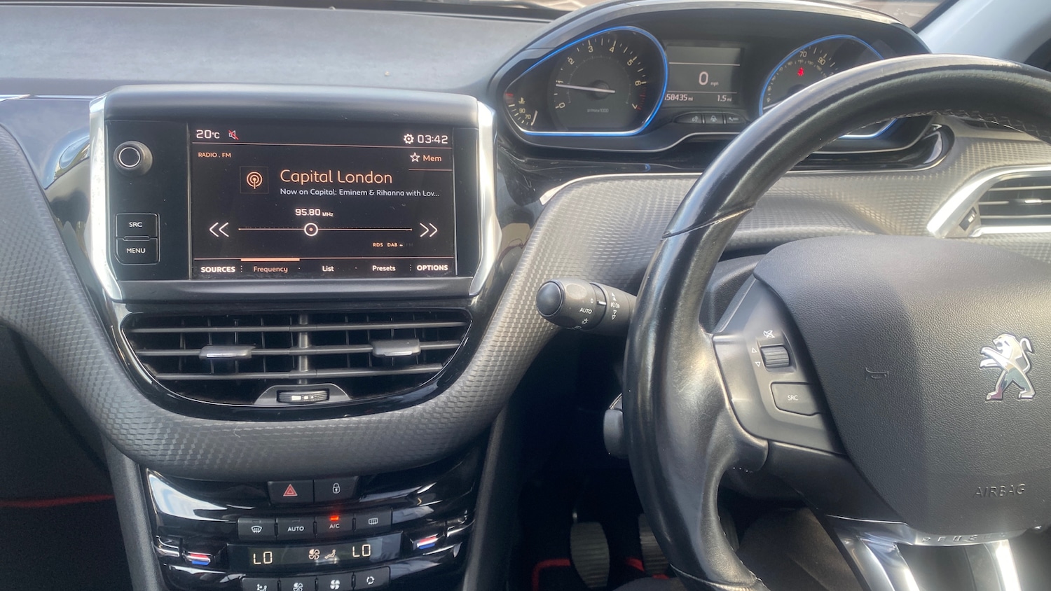 Used Peugeot 2008 2019 for sale - 76154043: Photo 10