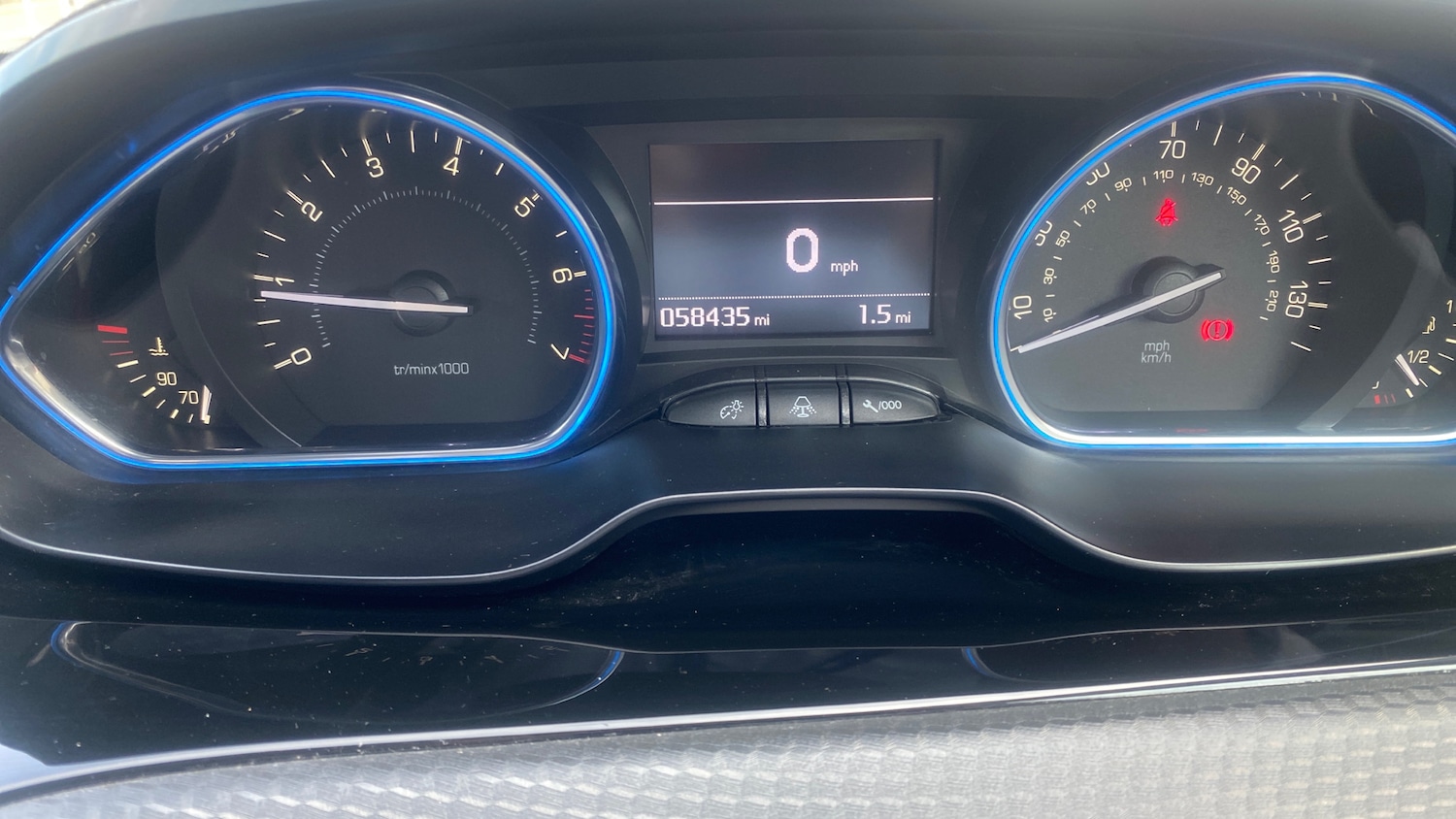 Used Peugeot 2008 2019 for sale - 76154043: Photo 13