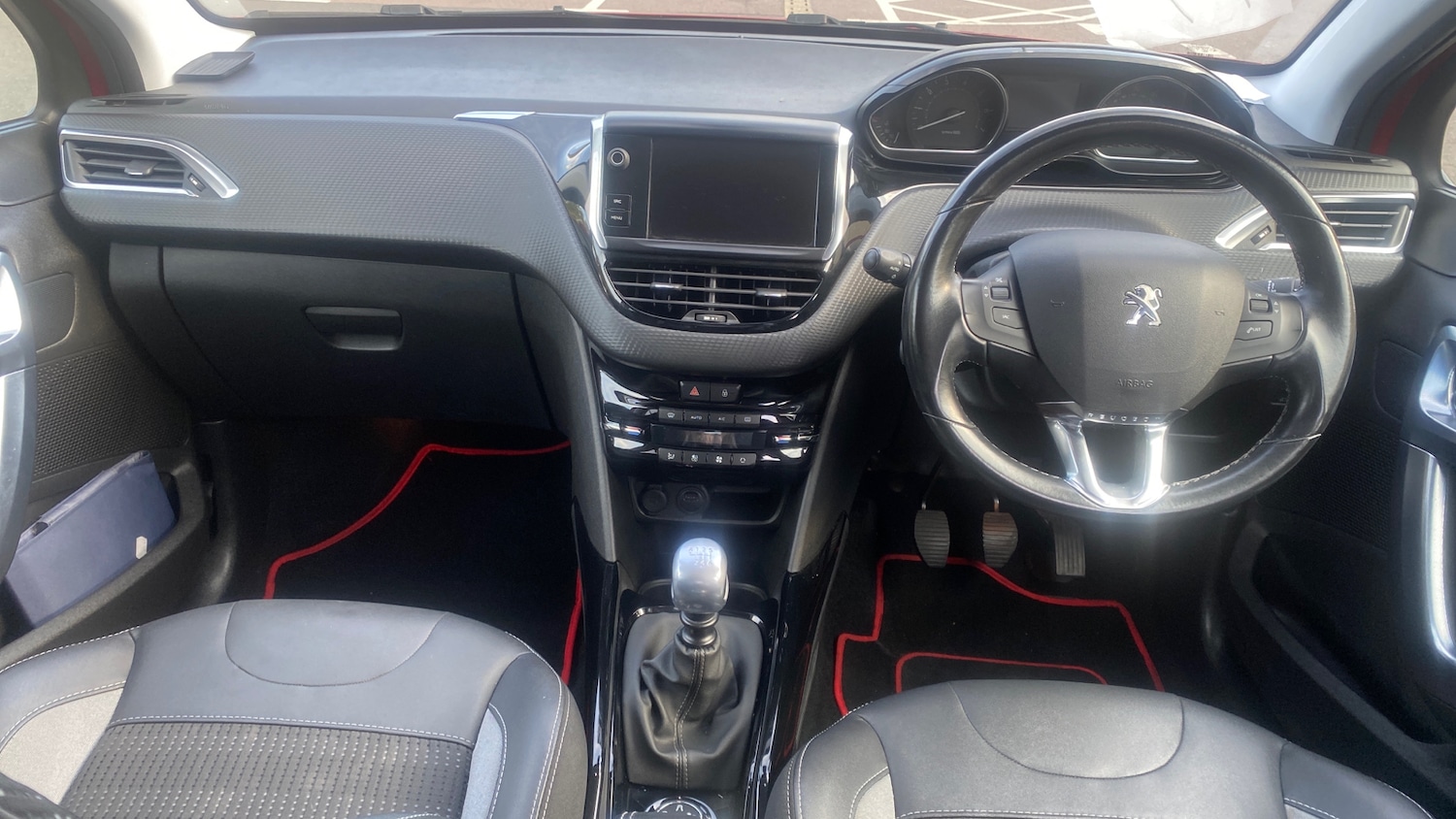 Used Peugeot 2008 2019 for sale - 76154043: Photo 4