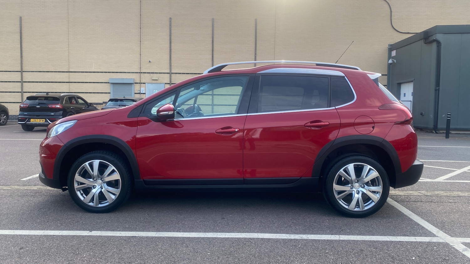 Used Peugeot 2008 2019 for sale - 76154043: Photo 6