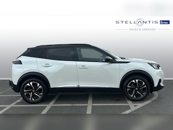 Used Peugeot 2008 2021 for sale - 78302467: Photo